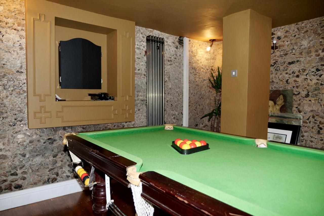 Luxury 9 Bed Manor House Hot Tub Cinema Room Skytv Saffron Walden Kültér fotó